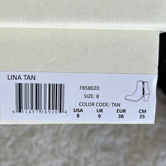 NWB ROAN® Lina Block Heel Booties - Picture 11 of 16